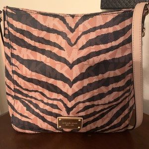 Michael Kors purse